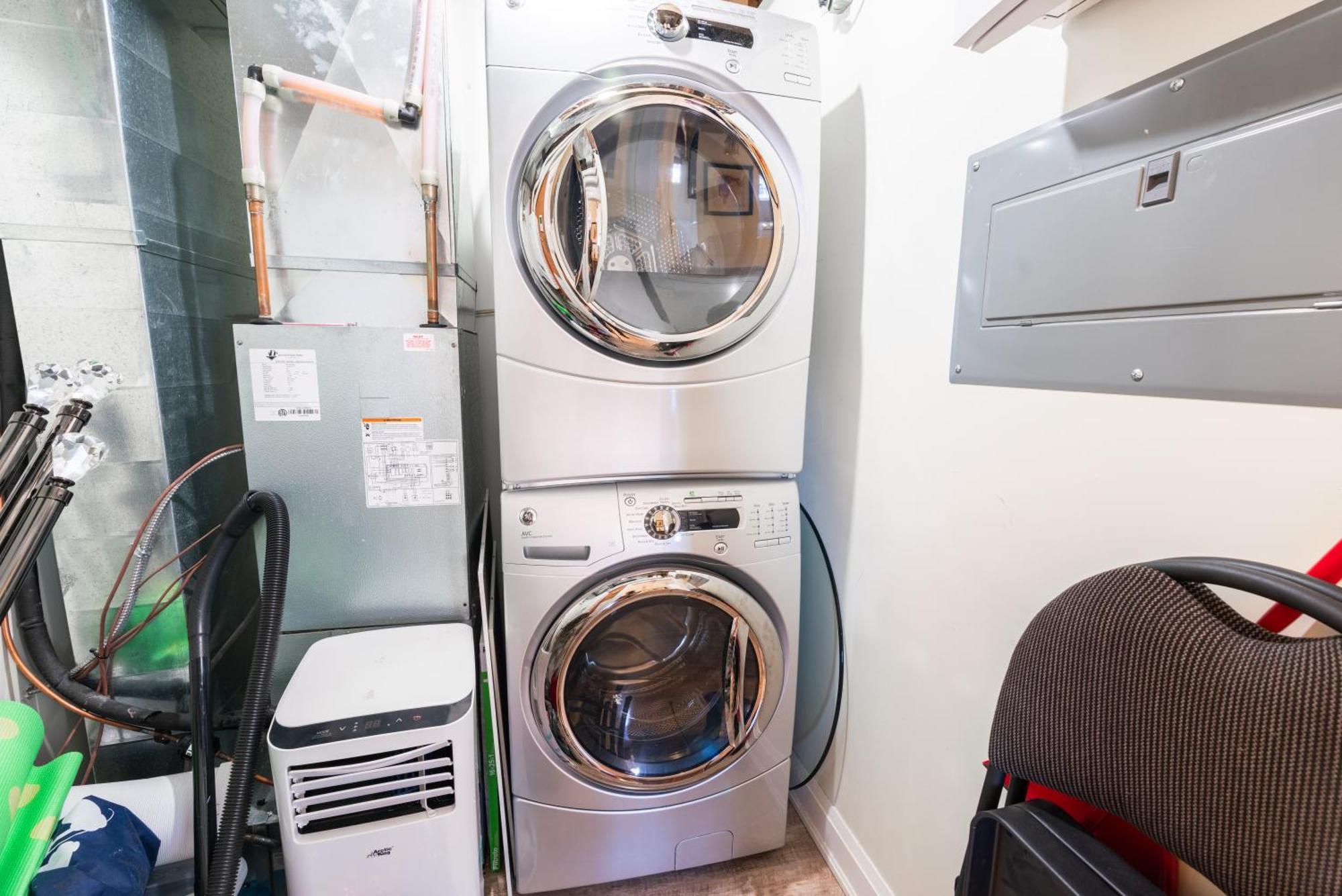 Spacious 3 Bedroom Apartment In Heart Of Niagara Thorold Екстер'єр фото