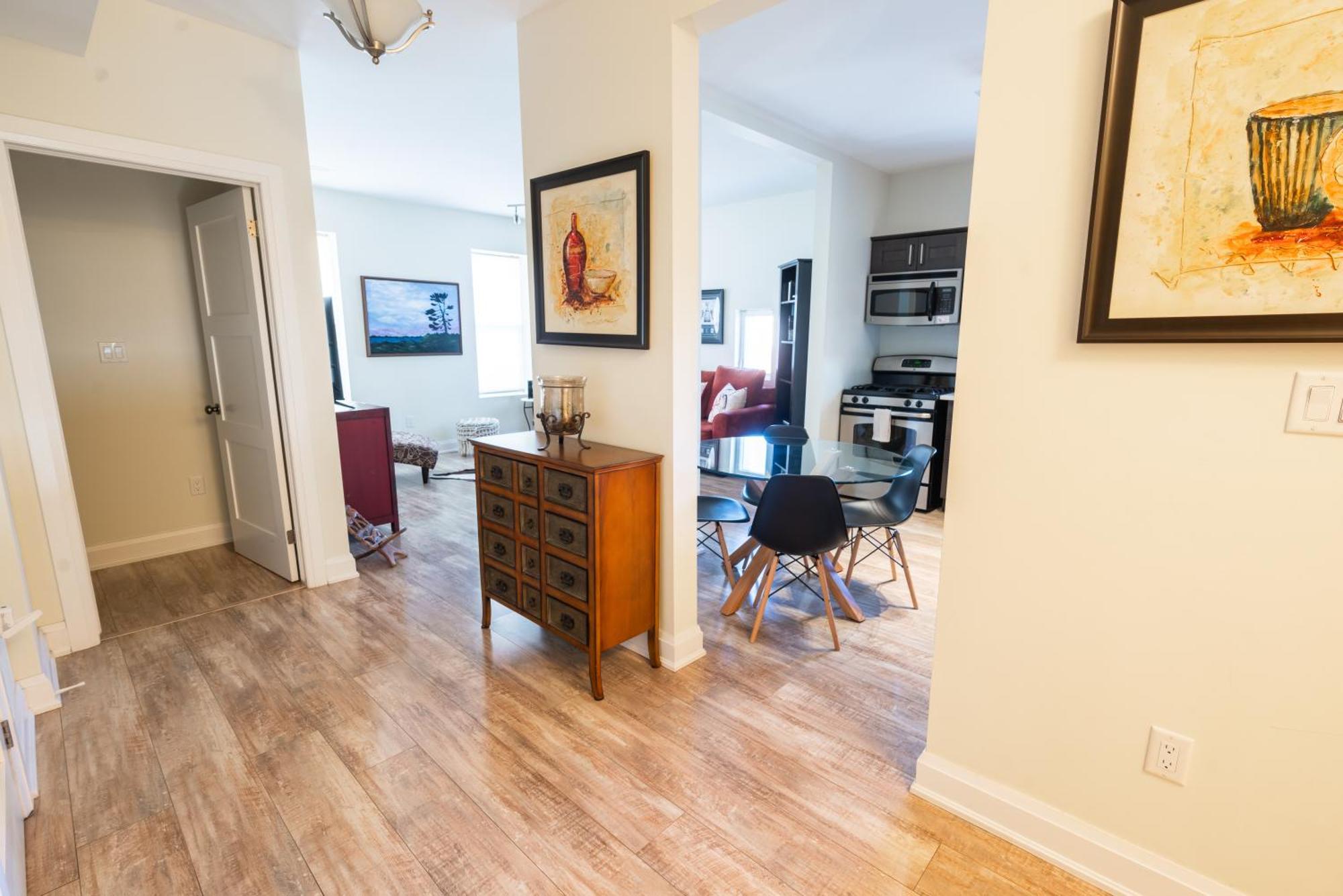 Spacious 3 Bedroom Apartment In Heart Of Niagara Thorold Екстер'єр фото