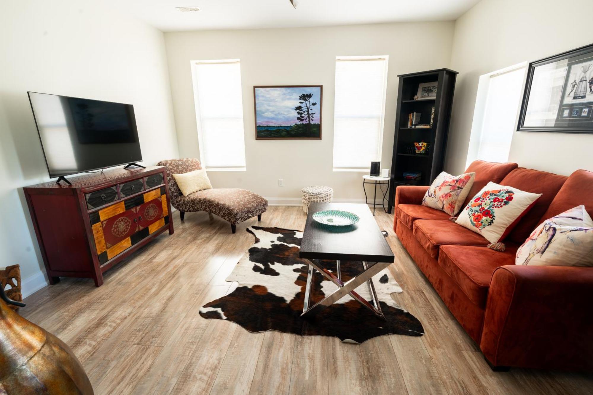 Spacious 3 Bedroom Apartment In Heart Of Niagara Thorold Екстер'єр фото